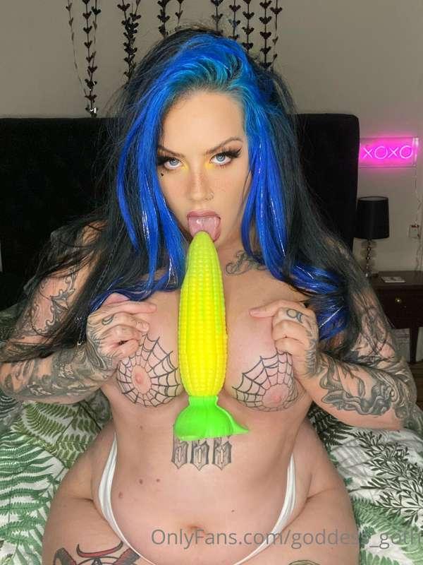 Look…. No hands!
Should I film a video trying to fuck my sel..