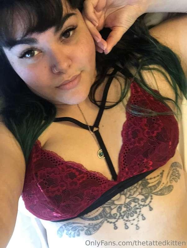 Do I look cute in red?
