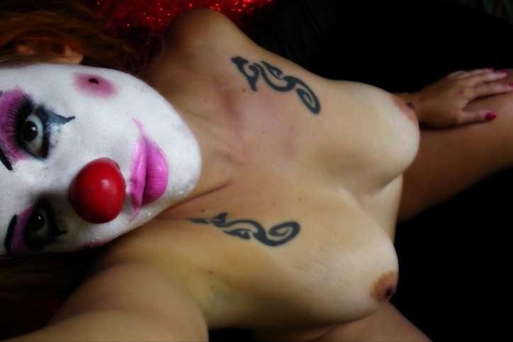kitziklown main image