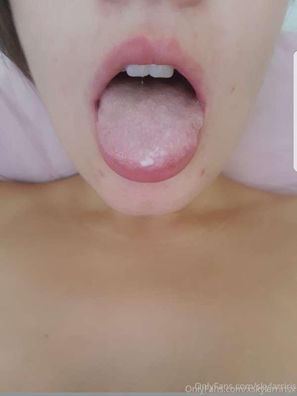 Guess whats on my tongue. first 5 people to get it right can..