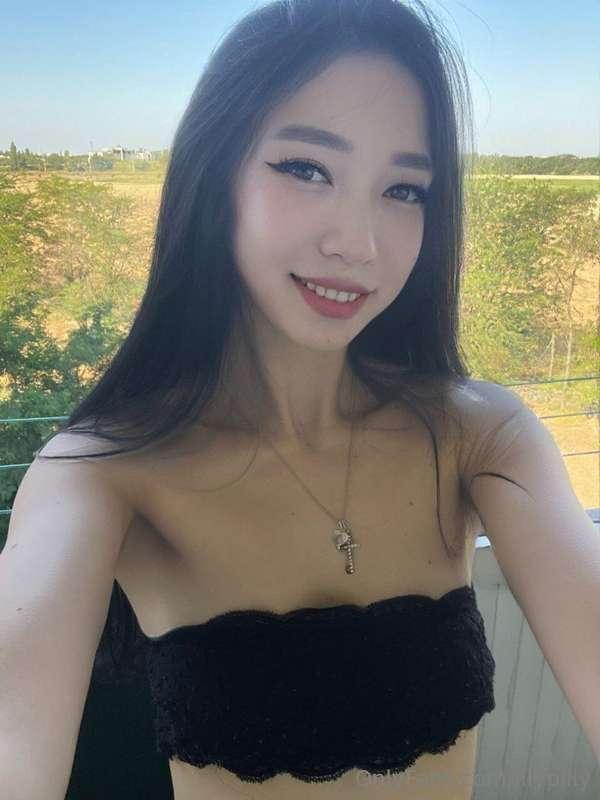 My eyes secretly speak only for you 😁😘