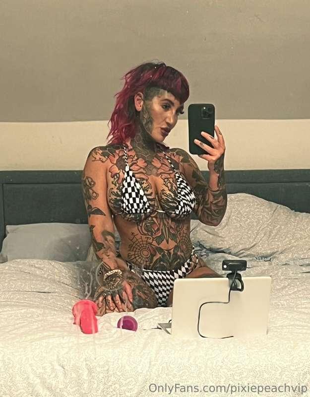 Catch me on cam? 
