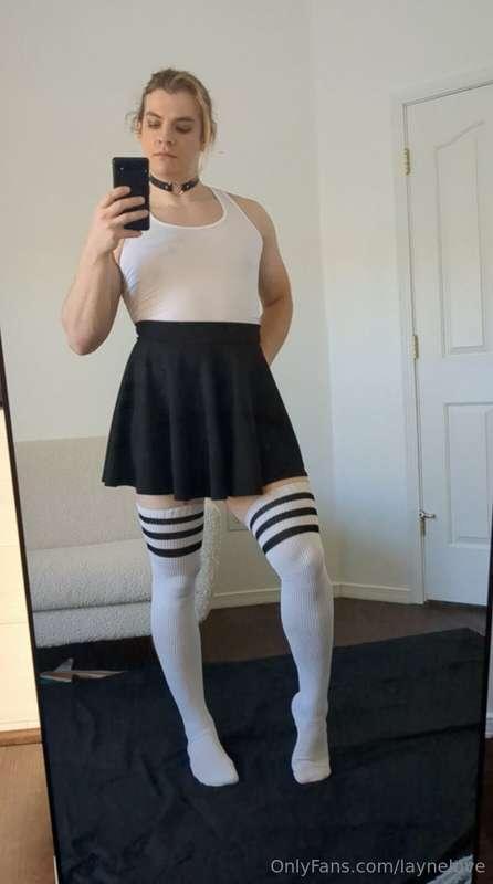 I feel so pretty in a skirt!