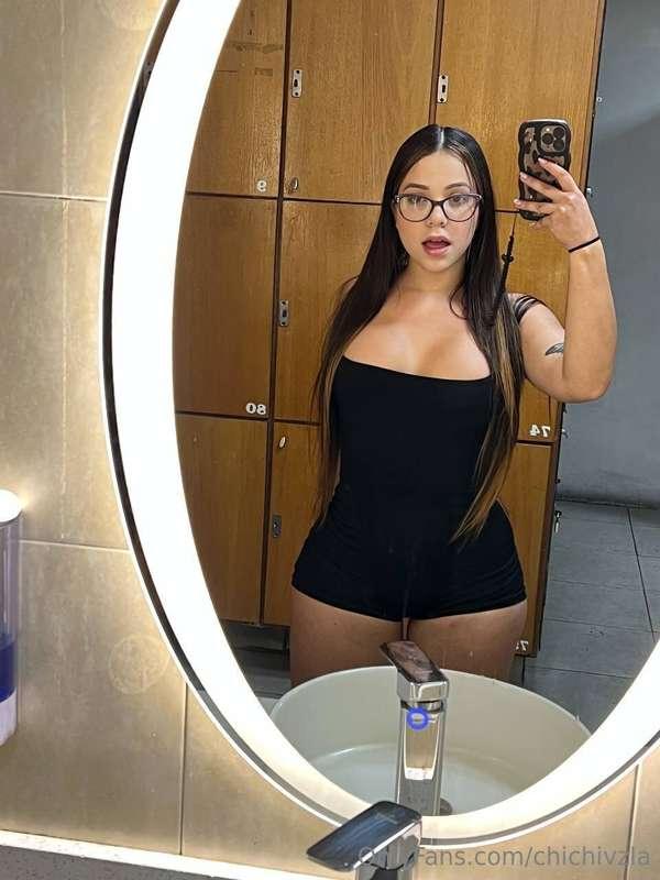Resubscribe today and get a FREE COCK RATING 😈😏