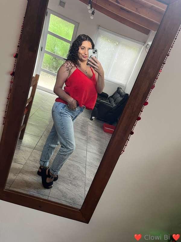 amor , what do you think of my oufit ? 😊