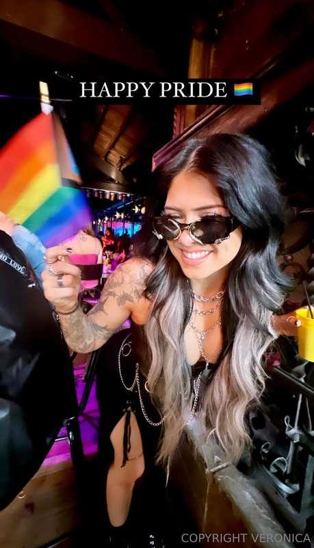 🤪🏳️‍🌈🫶