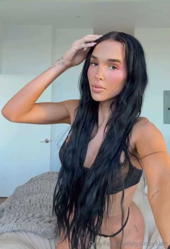 fill this pussy up🥰