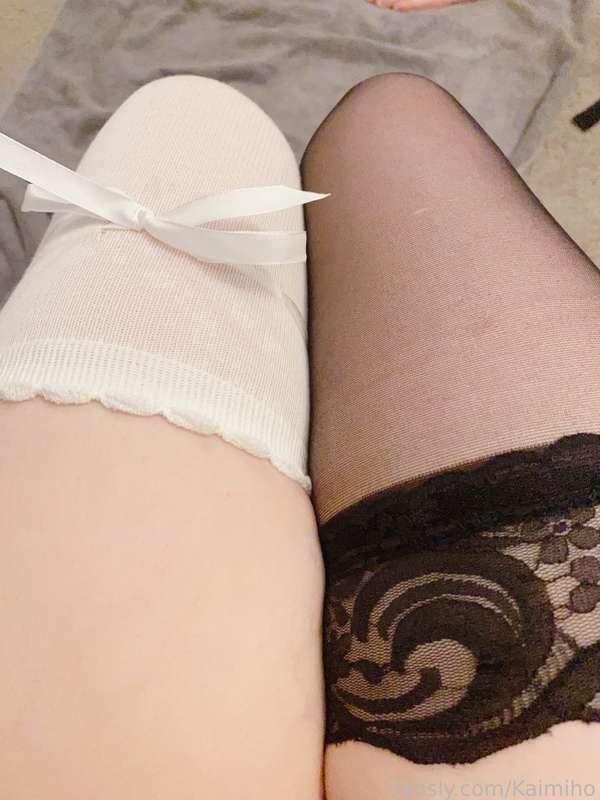 Since not everyone can make tonight's stream for the titty cam reveal, I'll be doing another thigh/panty cam!! Let's see if we can hit those goals again and maybe I'll add a plug in...? 

Also please vote for which thigh highs I should wear for tonight :3