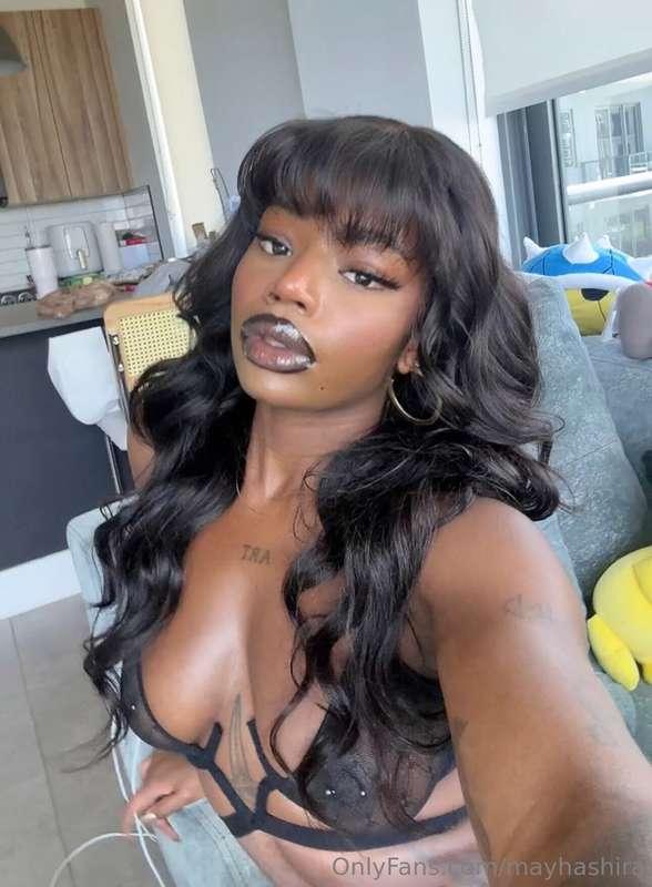 Should I do a live this weekend? 😈