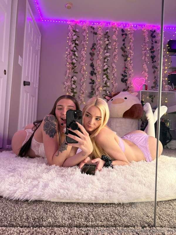 Doing Live Photos! ;) 
