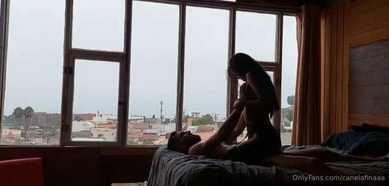 Montando a mi mejor amigo 💋