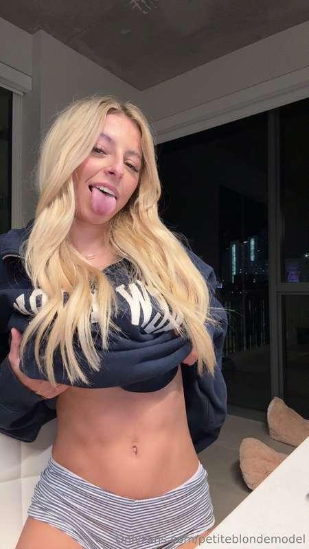 come take my panties off 