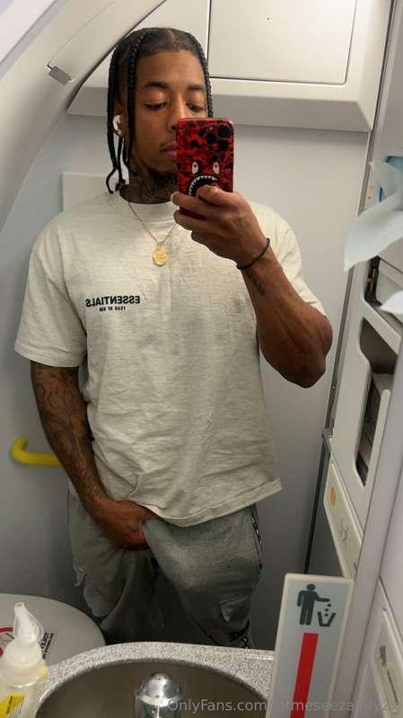 Would you sneak off and join the mile high club with me?😈