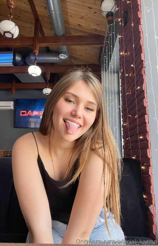 DO YOU WANT TO CUM?💦💦Look at her👅mouth @jane_rabbit wants to..