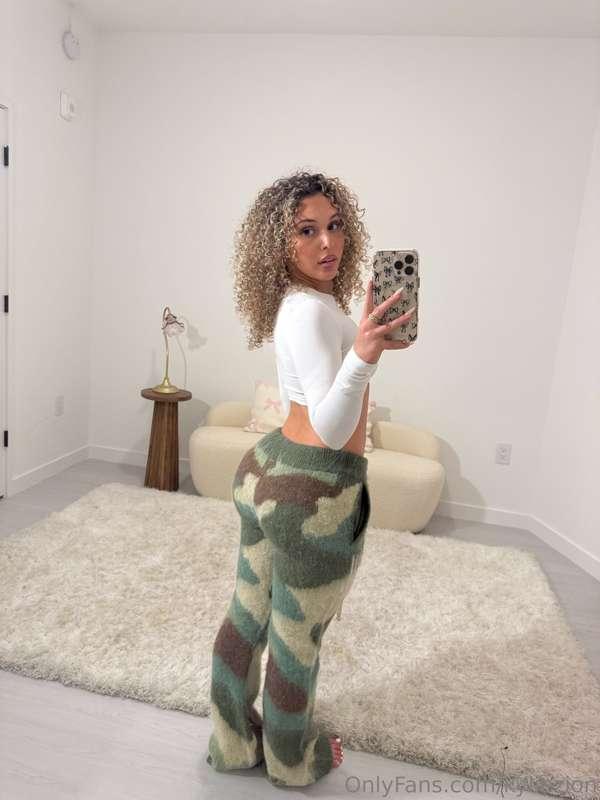 cozy & cute, always