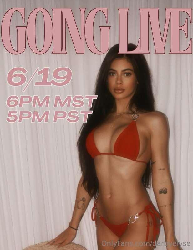  I really wanted to surprise you by doing a live stream💖 Tha..