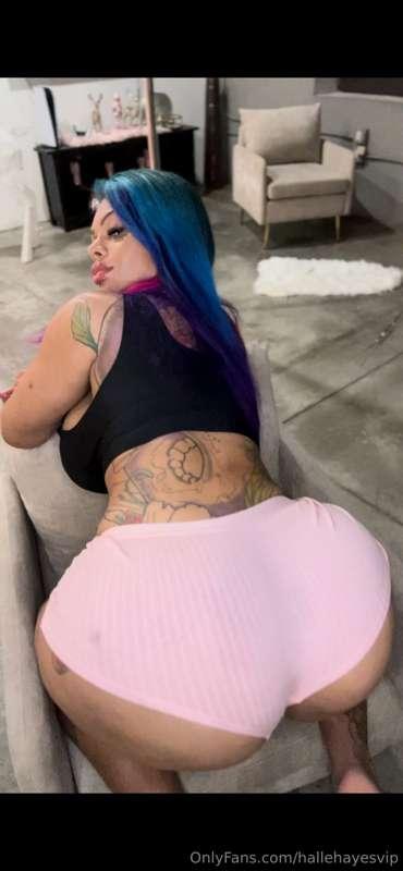 bend me over for u darling 💞