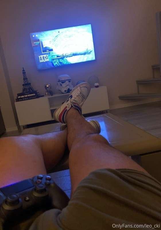 I need a ps4 partner