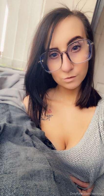 Chill day vibes! 💛 why not come join me?
