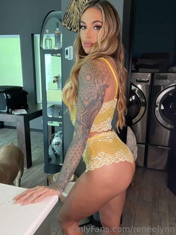 Feelin' good in yellow 💛