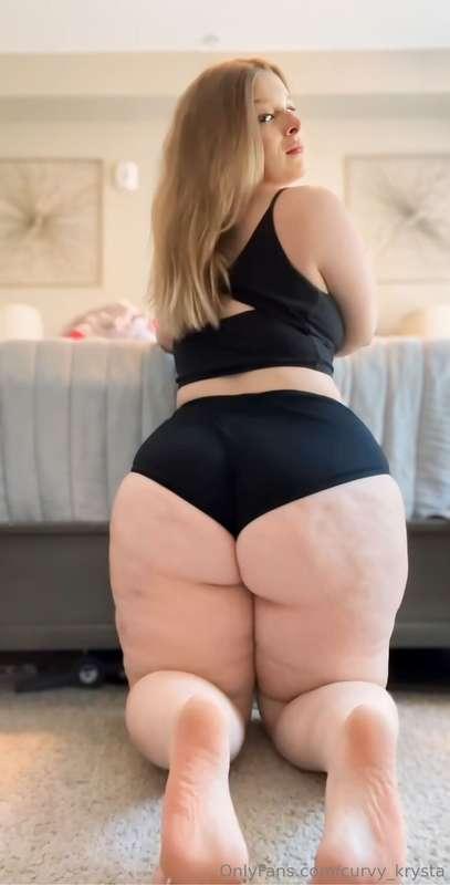 I know ass aren’t everything, but I have them just in case 🤪