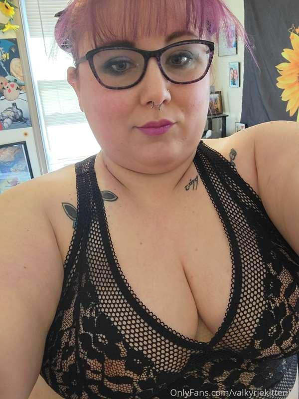 I'm in love with this bra, what about you guys?
