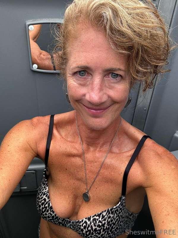Small bathroom shot... do you masturbate in the washroom at ..