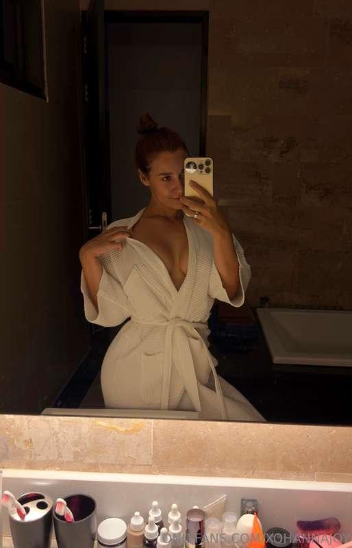 Self-care mode: activated 🛁💆‍♀️ What’s your favorite way to ..