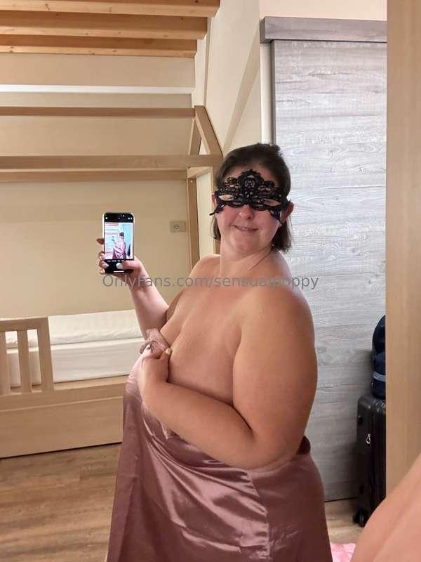 sensualpoppy image #4