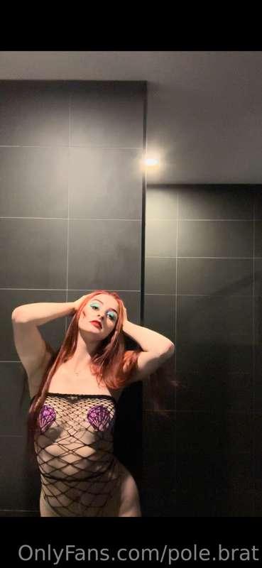 you gotta kiss de girl 🧜‍♀️