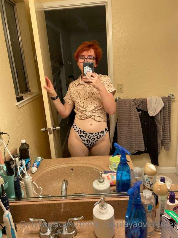 Just thought I looked nice in this top <3