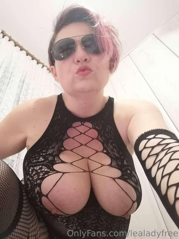 lealadyfree image #0