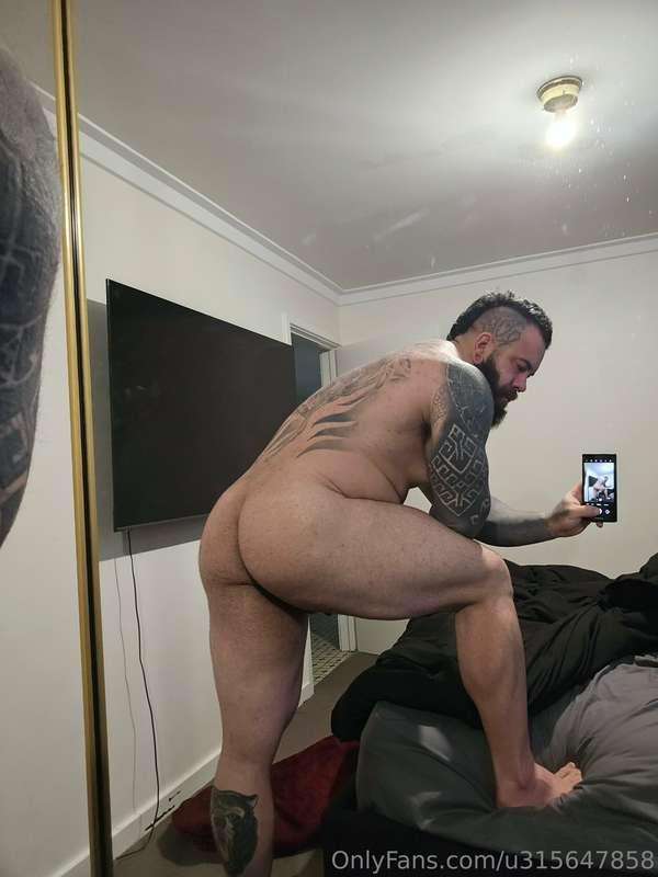 Just hanging out. 😎