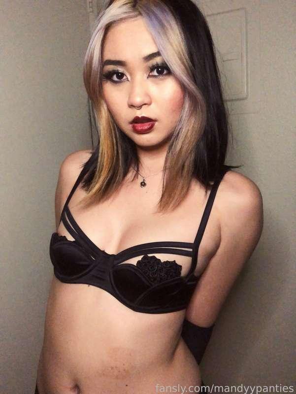 mandyypanties image #0