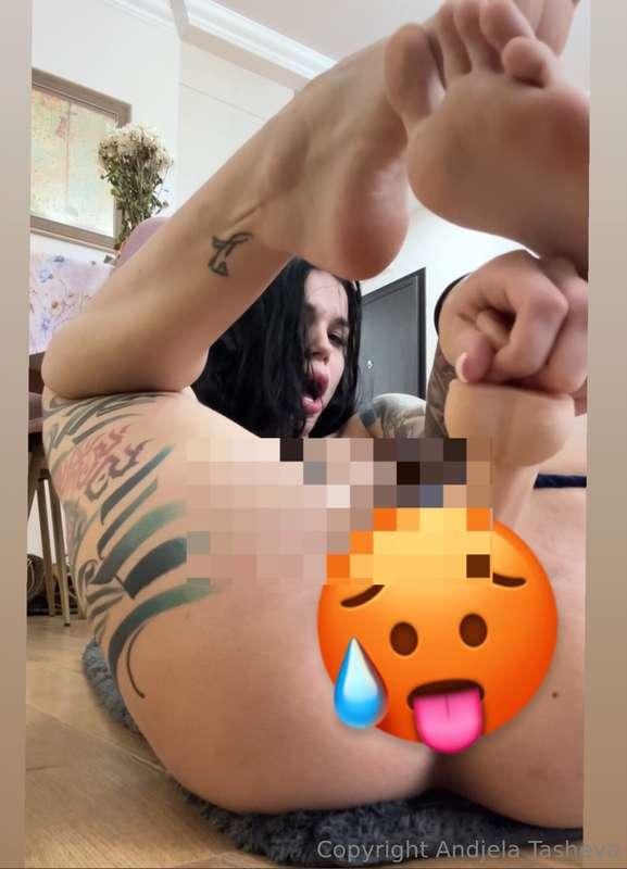 SHAKING ORGASM 