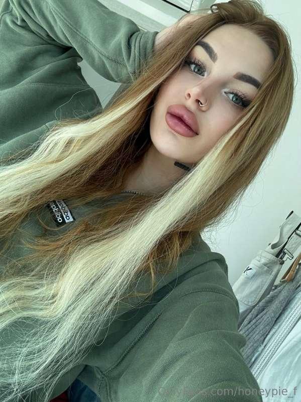 Feeling super cute today! 😘✨ Embracing my natural beauty and..