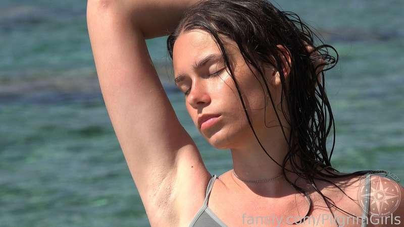 pilgrimgirls image #18