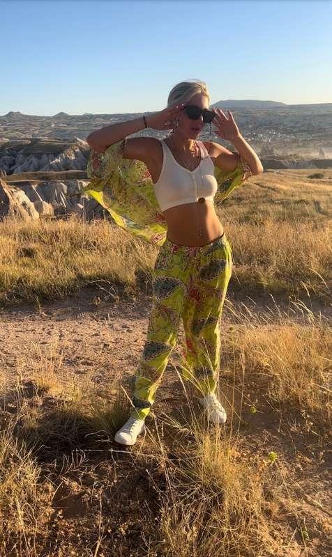 Wanna play hide and seek?😉