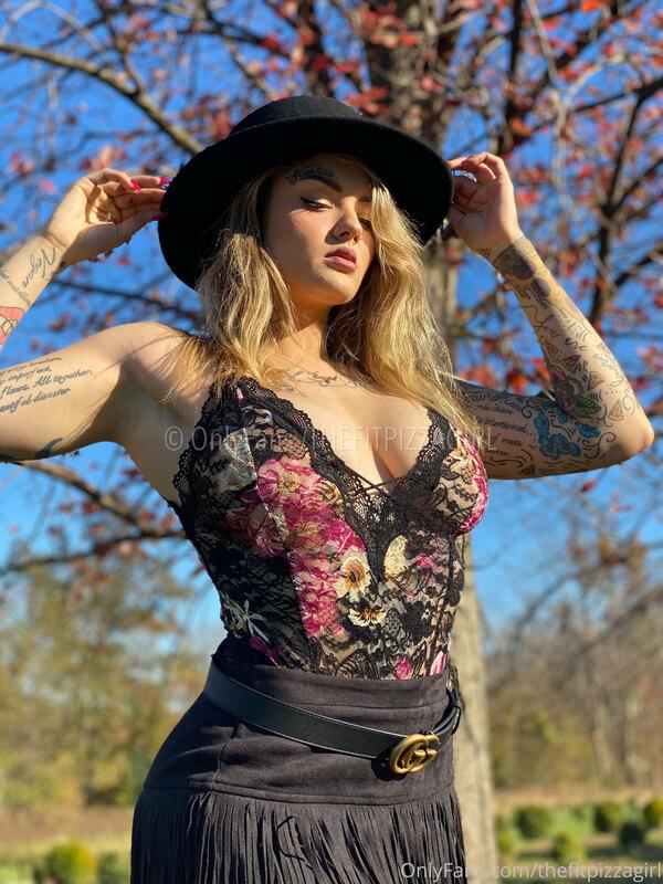 thefitpizzagirl image #0