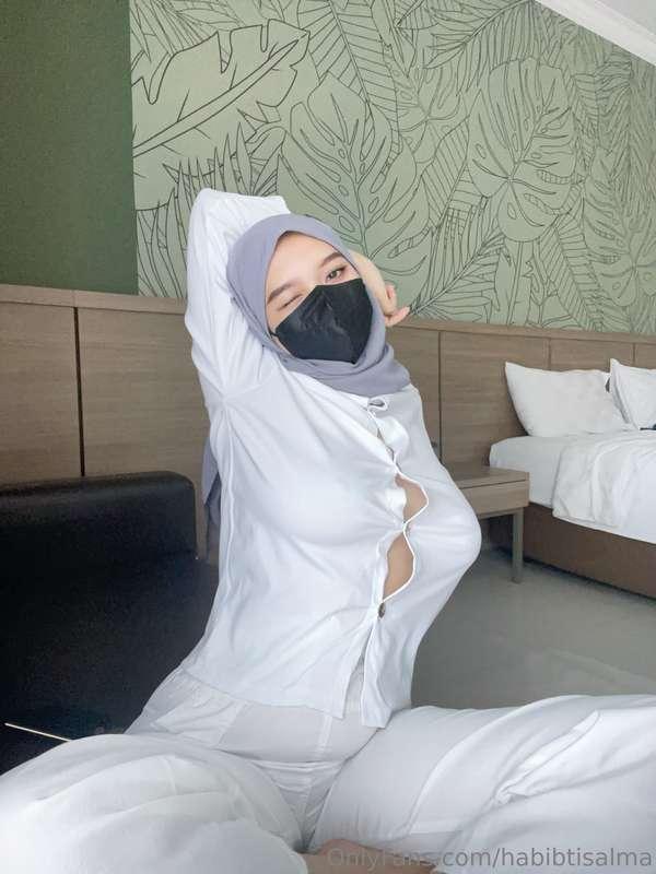 Imagine waking up next to me and seeing my clothes like this..