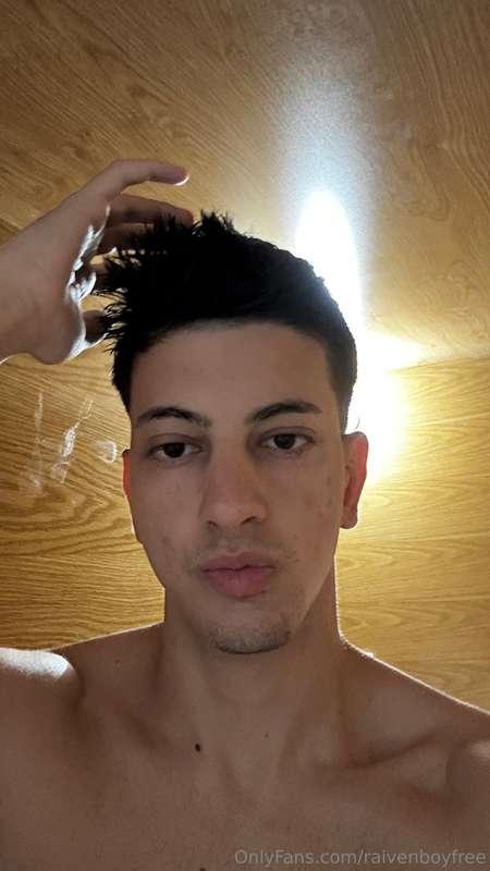 My hair is the only straight thing about me (LITERALLY)🤫🤫🤫🍆🍆