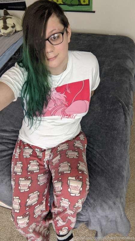 Nice comfy vibes for y'all ;3