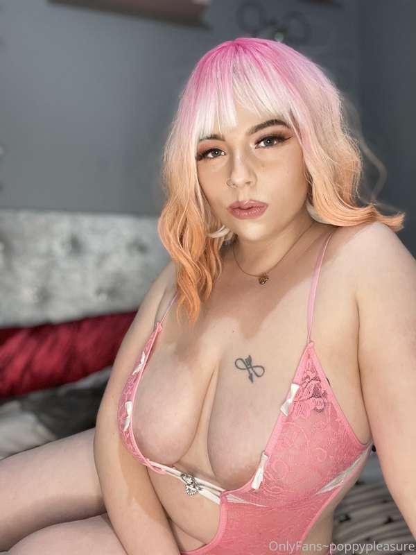midgetwithtits image #1
