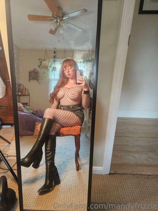 mandyfrizzle image #0