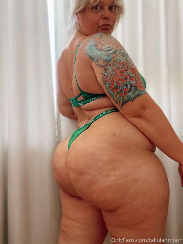 tallulahmoon image #1