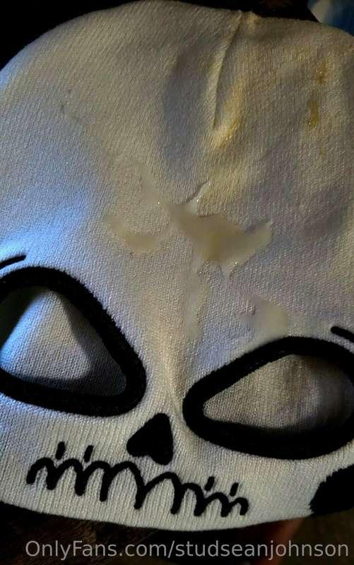 My spooky beanie got another load today! So did the floor. V..