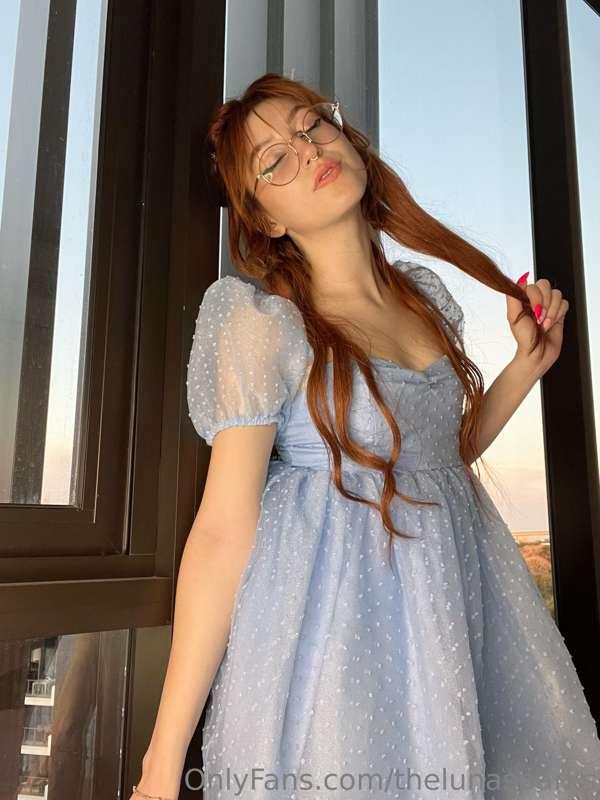 Sugar on my lips, sweet with a switch. Are you sure you can ..