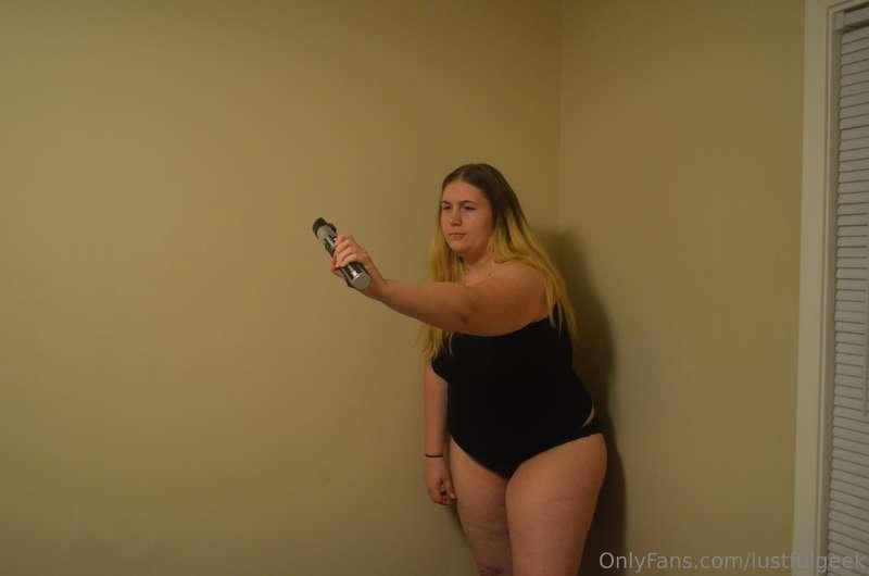 lustfulgeek image #9