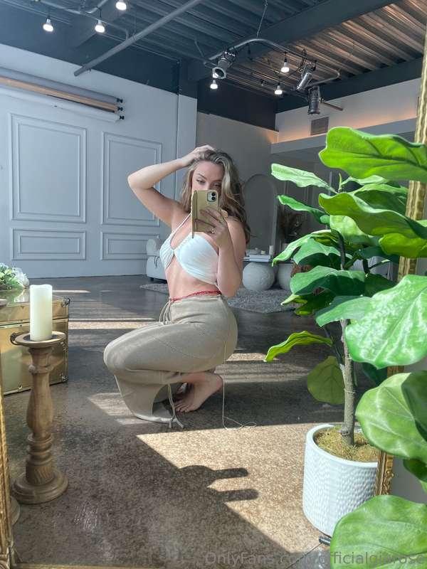 The beauty you see in me is only a reflection of you ☺️💖✨