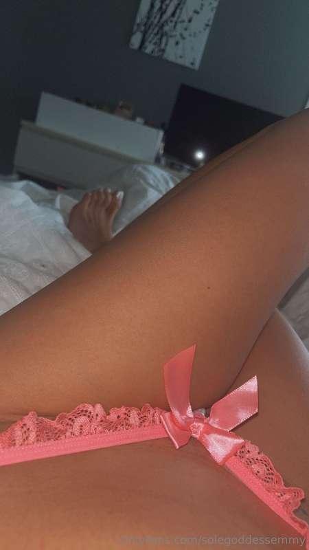 Do you like me in pink? 😇